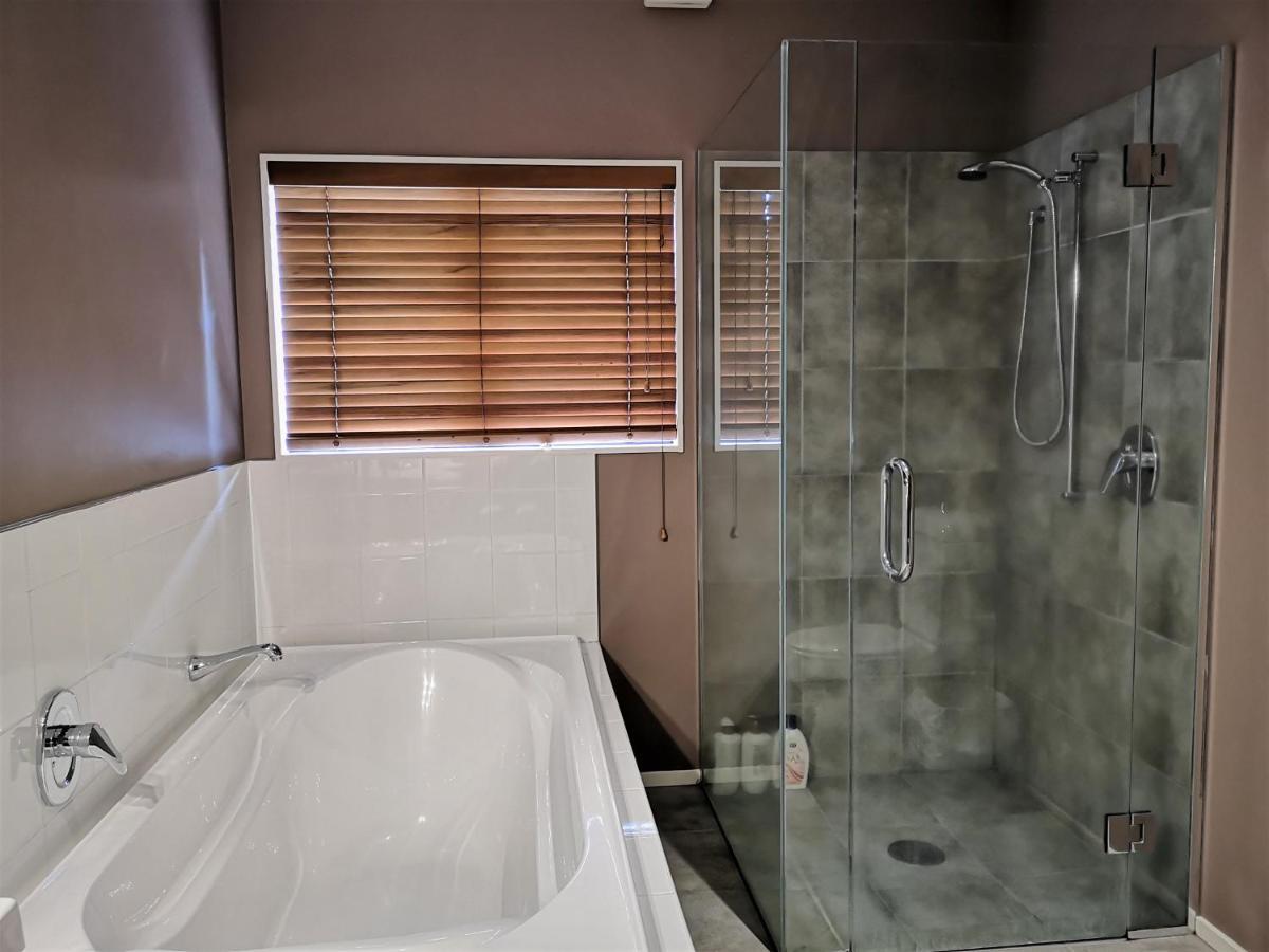 Lake Taupo Holiday Home Екстериор снимка