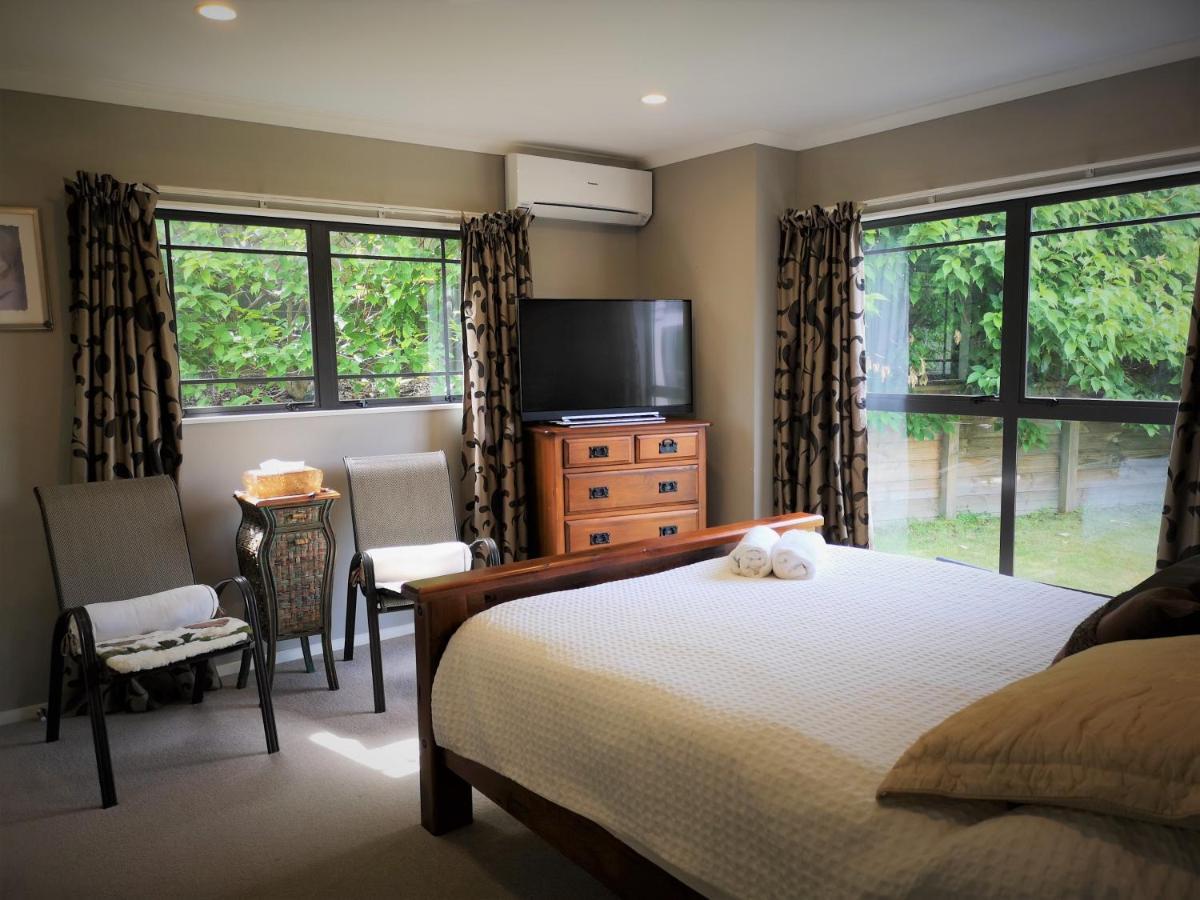Lake Taupo Holiday Home Екстериор снимка